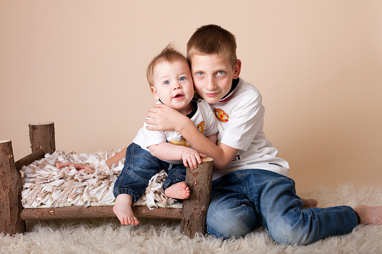 Brotherly Love - North Wales Child Photographer 