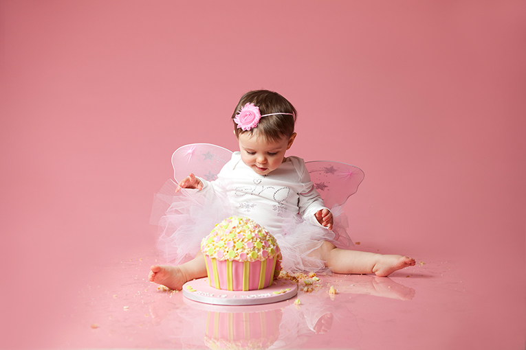 Cake Smash and Newborn Photography in North Wales and Chester (14)